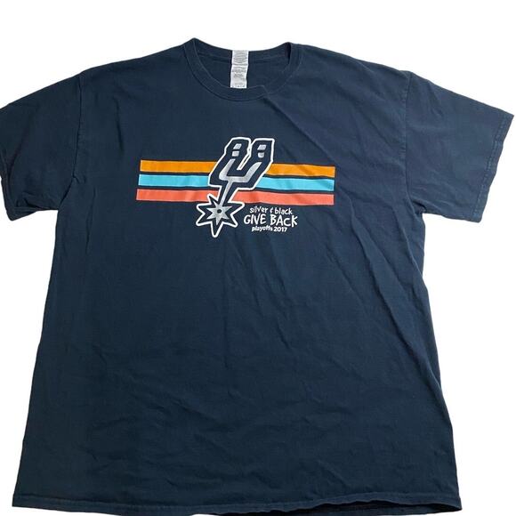 San Antonio Spurs "Silver & Black Give Back" T-Shirt 2017 Playoff Size Medium - Picture 1 of 4